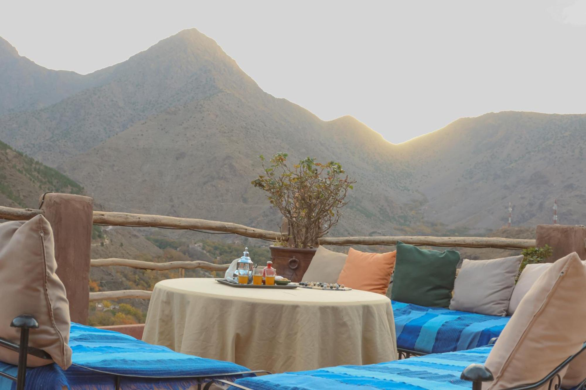 伊姆利尔 Aux Lumieres Du Toubkal Light Of Toubkal酒店 外观 照片