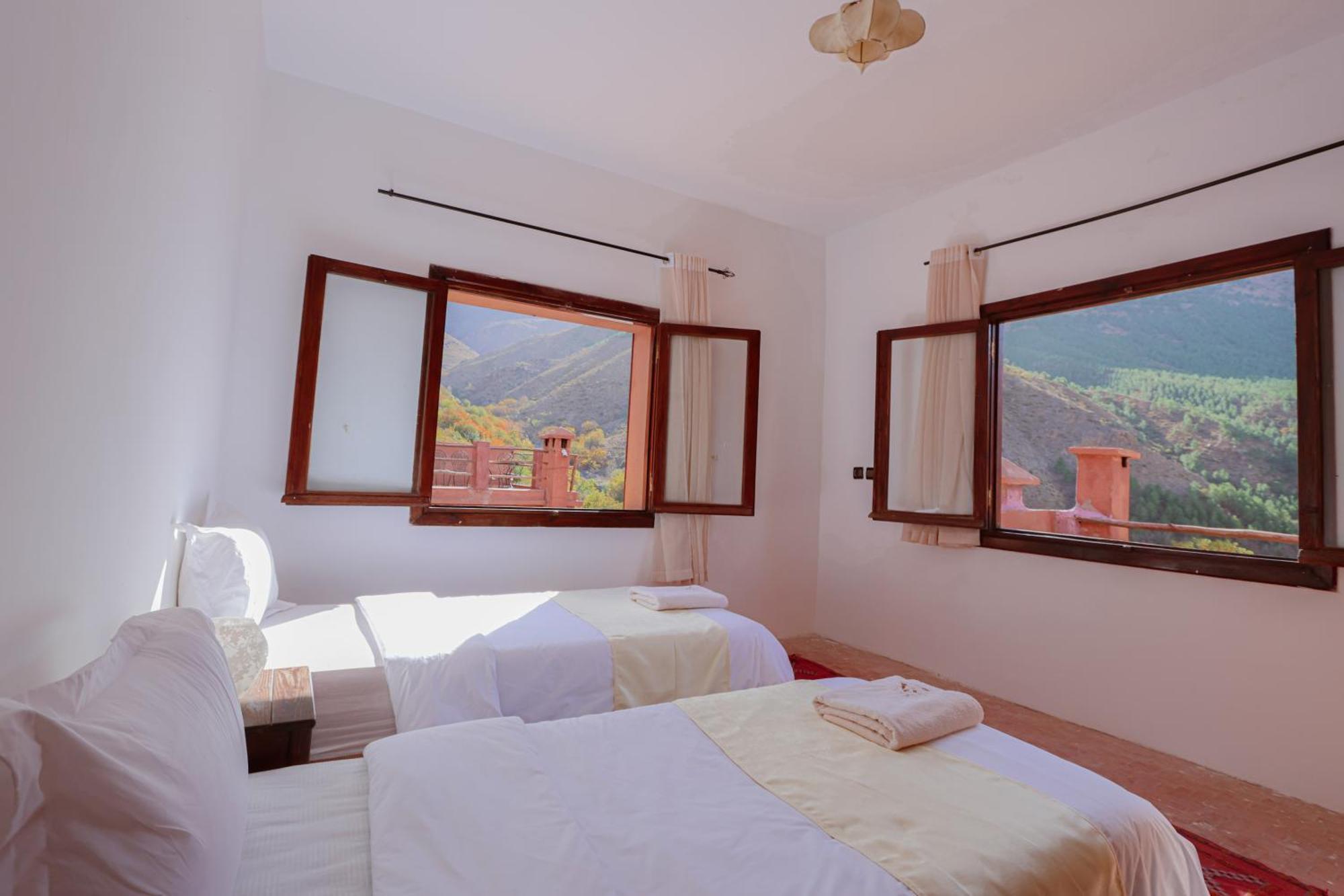 伊姆利尔 Aux Lumieres Du Toubkal Light Of Toubkal酒店 外观 照片