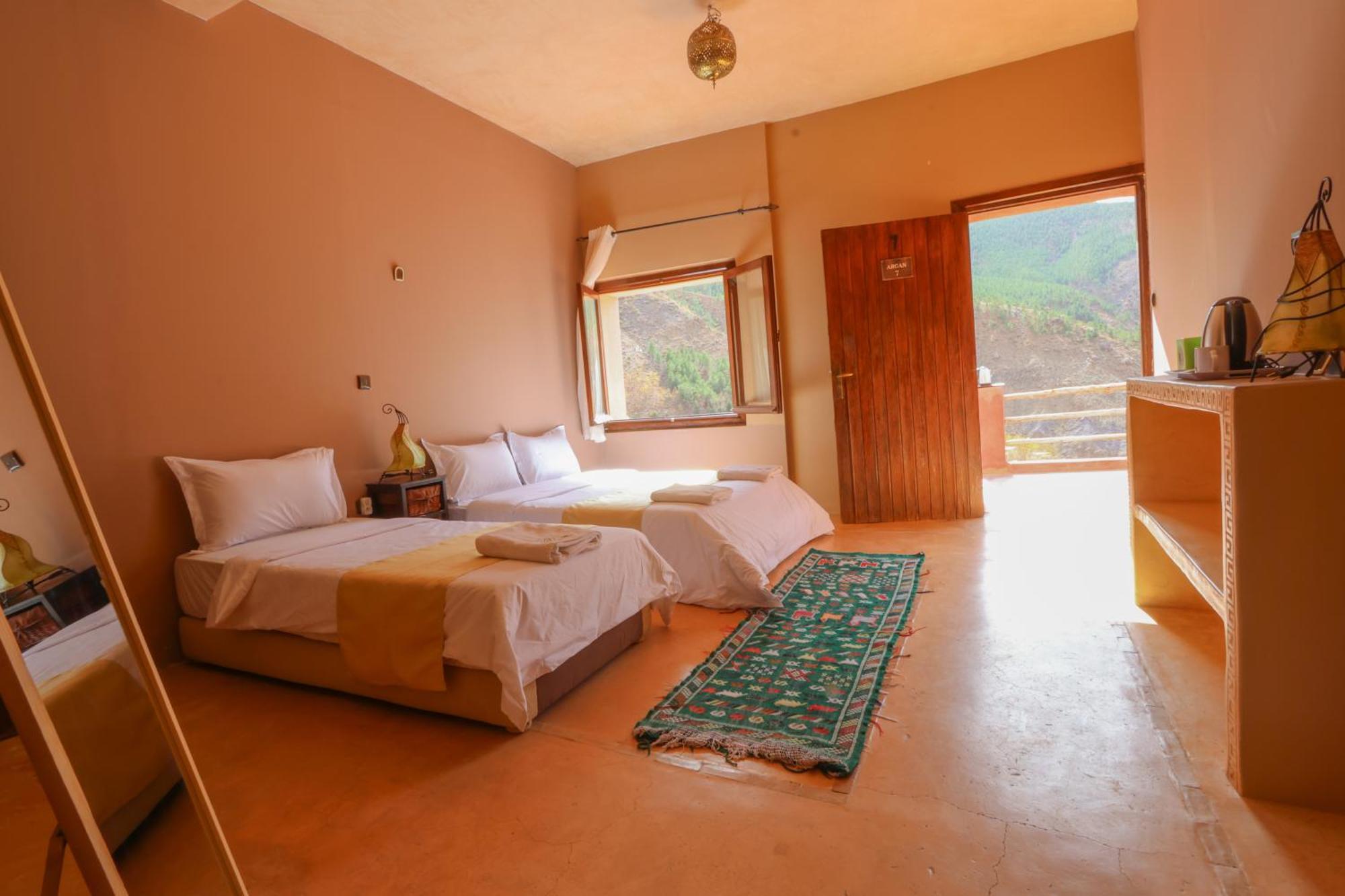 伊姆利尔 Aux Lumieres Du Toubkal Light Of Toubkal酒店 外观 照片