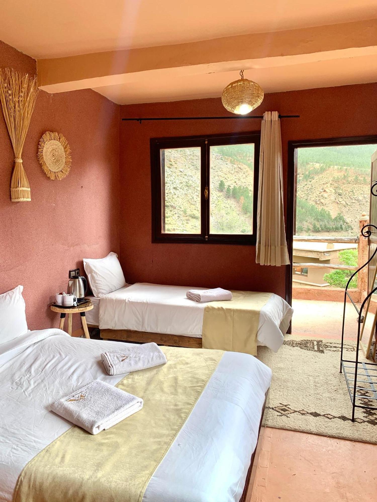 伊姆利尔 Aux Lumieres Du Toubkal Light Of Toubkal酒店 外观 照片